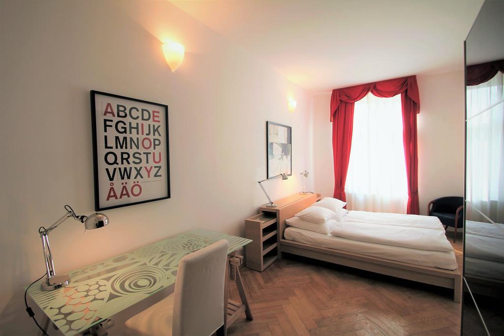 Residence Salvator - By Prague City Apartments Extérieur photo